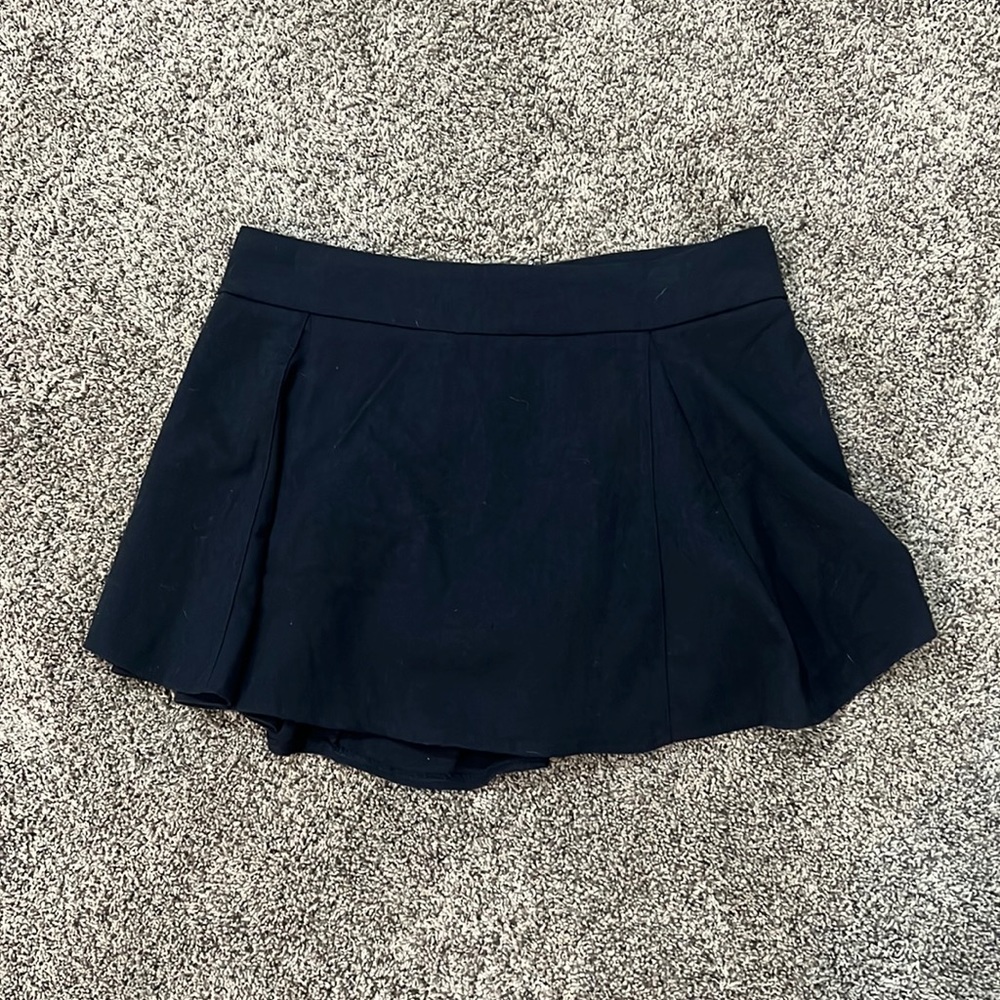 super dark navy blue almost black mini brandy melville skirt with shorts inside